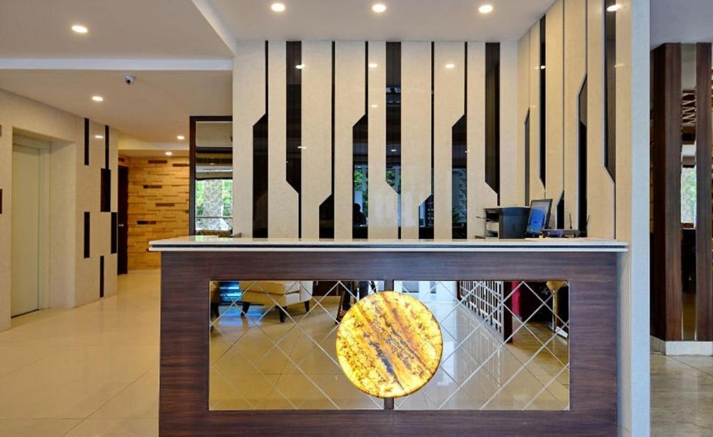 Hotel Park Grand Chandīgarh Eksteriør bilde
