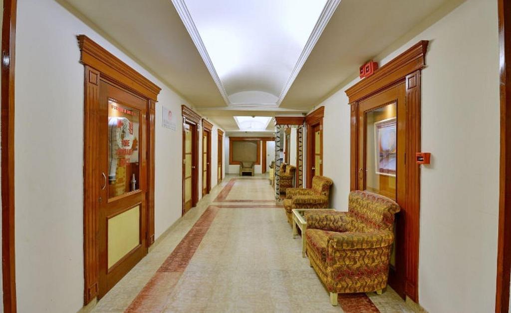 Hotel Park Grand Chandīgarh Eksteriør bilde